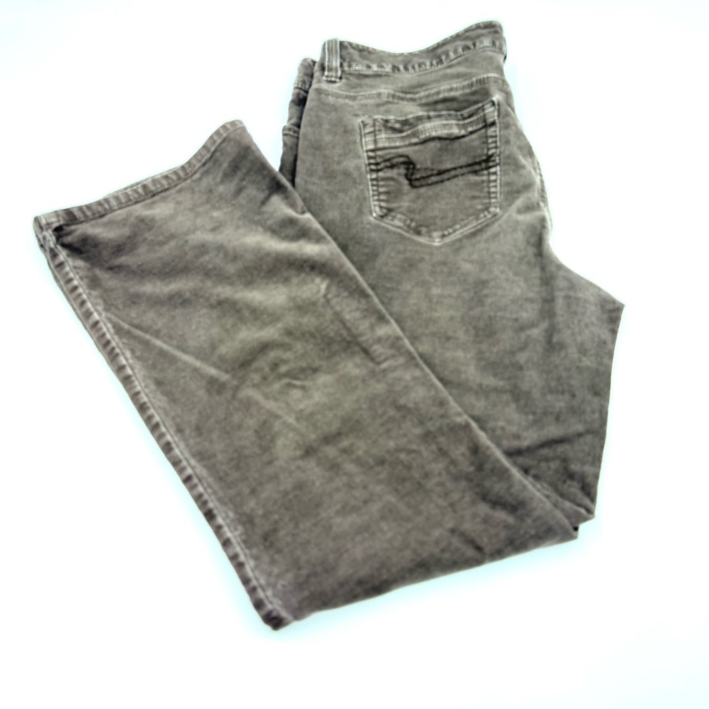 Sonoma Life+Style Mid Rise Boot Cut Dark Brown Corduroy Jeans Size 12P (CWJ0002)